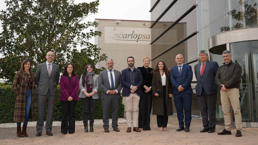 Escenificación del acuerdo en I+D entre UCLM e Incarlopsa