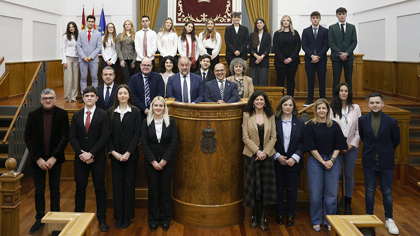 El equipo de Ciudad Real representará a la UCLM en la final de la Liga de Debate Universitario del G-9