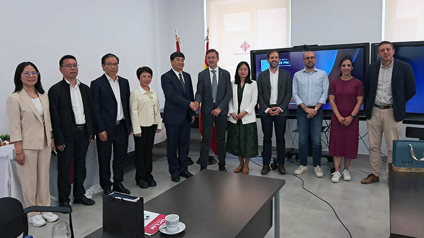 La UCLM recibe en Toledo a una delegación de la Universidad de Taizhou (China).