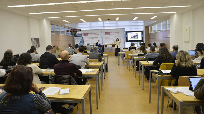 La Facultad de Ciencias y Tecnologías Químicas celebra varias actividades por San Albert Magno.