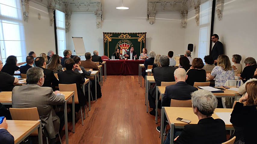 La UCLM refuerza su cooperación académica con Brasil en un seminario sobre digitalización y relaciones laborales