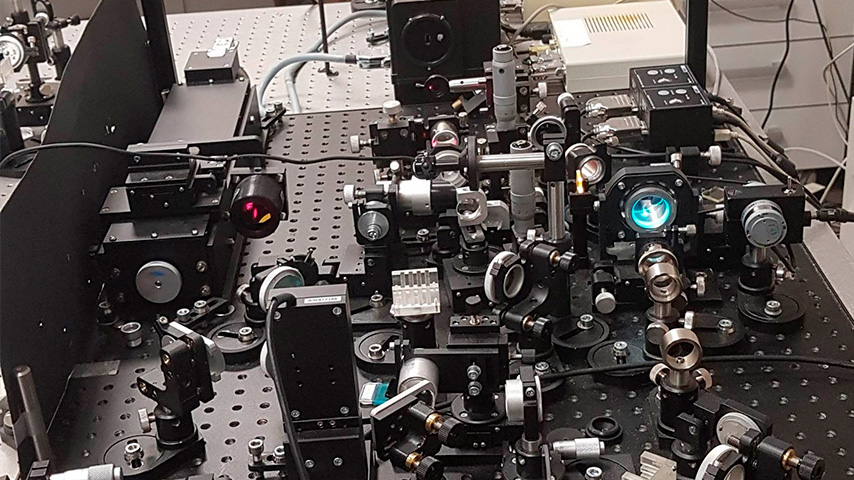 Imagen del laboratorio de espectroscopia láser de femtosegundo de la UCLM.